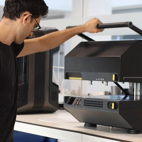 Mayku Multiplier Large-Volume Pressure Forming Machine - Image 9